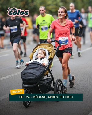 une maman solo qui court un marathon avec sa fille dans la poussette